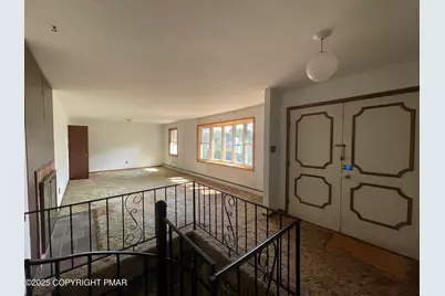  122 Leisure Lane, Effort, PA 18330 - Photo 5