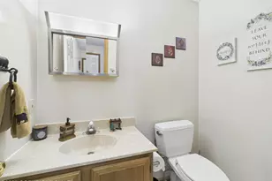 7157 Winnebago Dr, Pocono Lake, PA 18347 - Photo 17