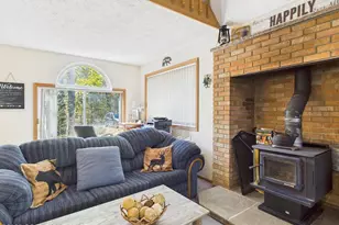 7157 Winnebago Dr, Pocono Lake, PA 18347 - Photo 13