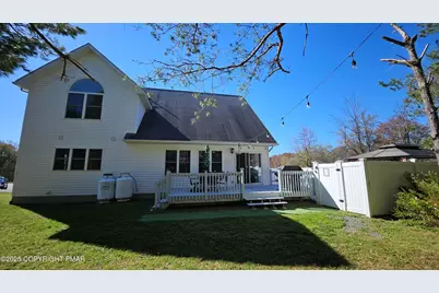  421 Fitzgerald Place, Tobyhanna, PA 18466 - Photo 5