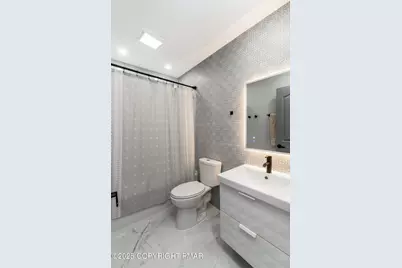  411 Alter Avenue, Pocono Summit, PA 18346 - Photo 15