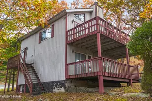 135 Salisbury Rd, Bushkill, PA 18324 - Photo 3