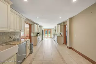 1015 Rt 390, Greentown, PA 18426 - Photo 33