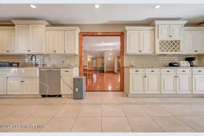  1015 Rt 390, Greentown, PA 18426 - Photo 35