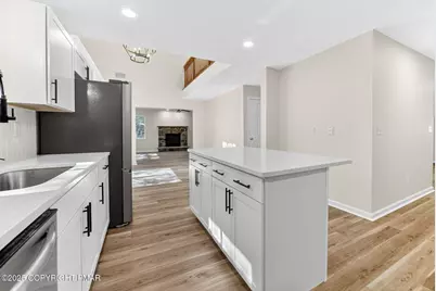  45 Coach Road, Stroudsburg, PA 18360 - Photo 15