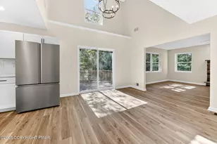 45 Coach Rd, Stroudsburg, PA 18360 - Photo 11