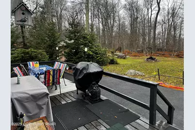  945 Country Place Drive Drive, Tobyhanna, PA 18466 - Photo 23