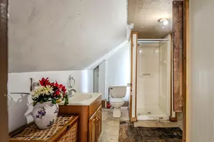 144 W Broad St, East Stroudsburg, PA 18301 - Photo 31