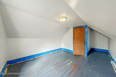  144 W Broad Street, East Stroudsburg, PA 18301 - Photo 29