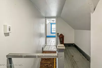  144 W Broad Street, East Stroudsburg, PA 18301 - Photo 27