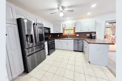  1001 Long Lake Road, Tamiment, PA 18371 - Photo 13