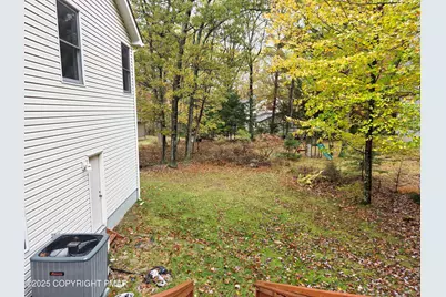  1001 Long Lake Road, Tamiment, PA 18371 - Photo 31