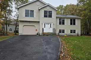 1001 Long Lake Rd, Tamiment, PA 18371 - Photo 37