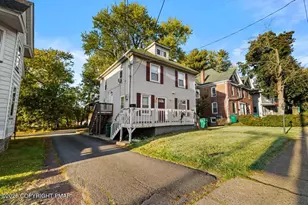 120 Ridgeway St, East Stroudsburg, PA 18301 - Photo 3