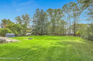 37 Mount Pocono Ct, Mount Pocono, PA 18344 - Photo 3