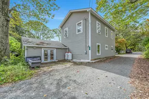 37 Mount Pocono Ct, Mount Pocono, PA 18344 - Photo 5