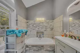 37 Mount Pocono Ct, Mount Pocono, PA 18344 - Photo 27