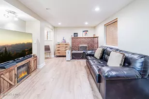 5859 Decker Rd, Bushkill, PA 18324 - Photo 11