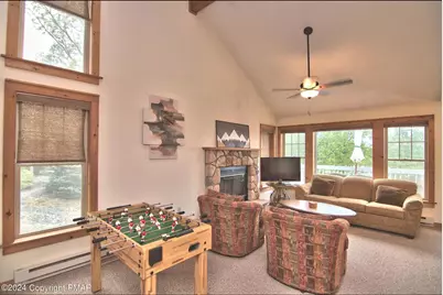  371 Linden Court, Tannersville, PA 18372 - Photo 5