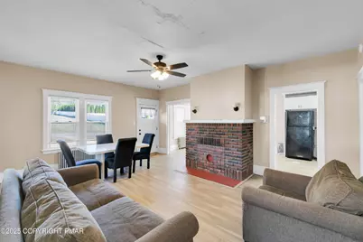  19 Smith Street, East Stroudsburg, PA 18301 - Photo 3