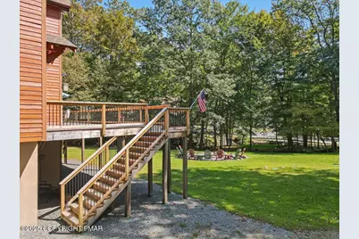  329 Lakeshore Drive, Lakeville, PA 18438 - Photo 47