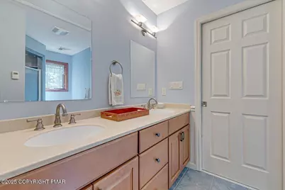  329 Lakeshore Drive, Lakeville, PA 18438 - Photo 35