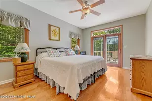 329 Lakeshore Dr, Lakeville, PA 18438 - Photo 19