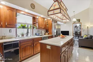 818 Thomas St, Stroudsburg, PA 18360 - Photo 21