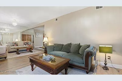  818 Thomas Street, Stroudsburg, PA 18360 - Photo 13