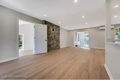  542 Post Hill Road, Henryville, PA 18332 - Photo 9