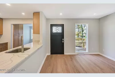  542 Post Hill Road, Henryville, PA 18332 - Photo 7