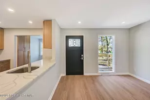 542 Post Hill Rd, Henryville, PA 18332 - Photo 7