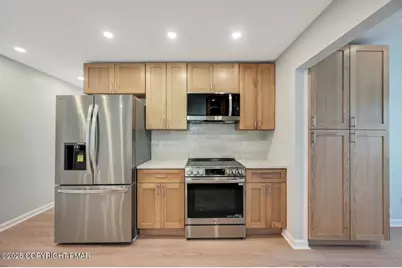  542 Post Hill Road, Henryville, PA 18332 - Photo 15