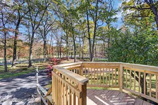 542 Post Hill Rd, Henryville, PA 18332 - Photo 5