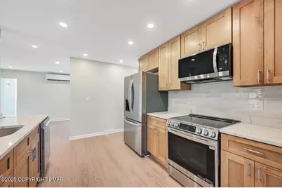  542 Post Hill Road, Henryville, PA 18332 - Photo 21