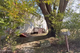 121 Schoonover Ln, East Stroudsburg, PA 18301 - Photo 17