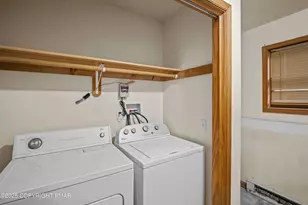 2214 Vista Cir, East Stroudsburg, PA 18302 - Photo 35