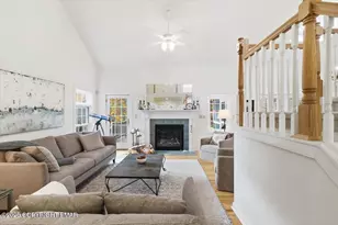 702 Fawn Cir, Buck Hill Falls, PA 18323 - Photo 13