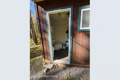  1855 Rt 402, Dingmans Ferry, PA 18328 - Photo 17