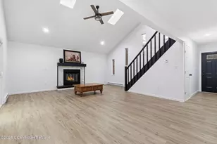 9554 Jasmine Dr, Tobyhanna, PA 18466 - Photo 9