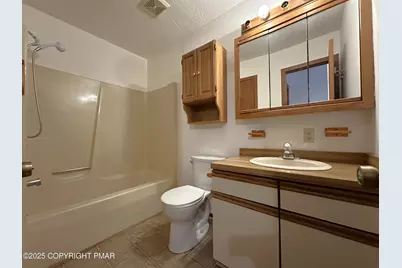  1167 Country Place Drive, Tobyhanna, PA 18466 - Photo 11