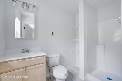  458 Country Place Dr Drive, Tobyhanna, PA 18466 - Photo 19