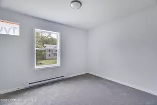 8206 Natures Dr, Tobyhanna, PA 18466 - Photo 19