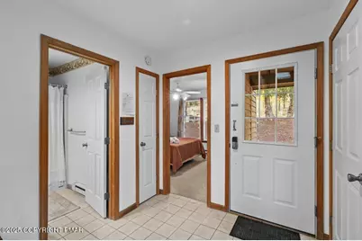  479 Spruce Drive, Tannersville, PA 18372 - Photo 5