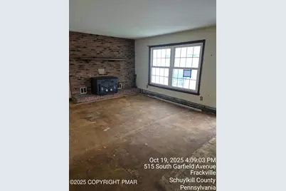  555 S Garfield Avenue, Frackville, PA 17931 - Photo 7