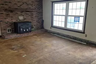 555 S Garfield Ave, Frackville, PA 17931 - Photo 7