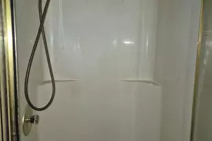 555 S Garfield Ave, Frackville, PA 17931 - Photo 11