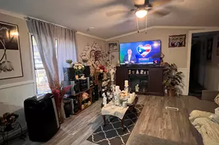 155 Bariton Ct, Bartonsville, PA 18321 - Photo 5