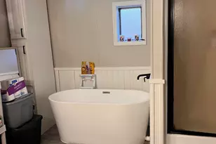 155 Bariton Ct, Bartonsville, PA 18321 - Photo 15