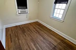 1027 Chipperfield Dr, Stroudsburg, PA 18360 - Photo 11